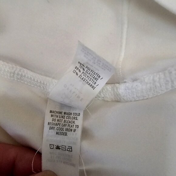 White Athletic Skort By Offline By Aerie M/L Polyester & Elastane - Picture 6 of 9